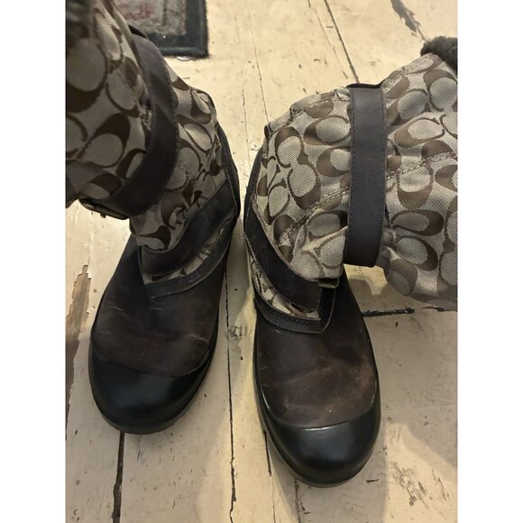 Coach womens leather boots size 6 B leather with buckle - Picture 4 of 8